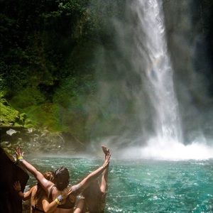 Meet your Posher, Moeha